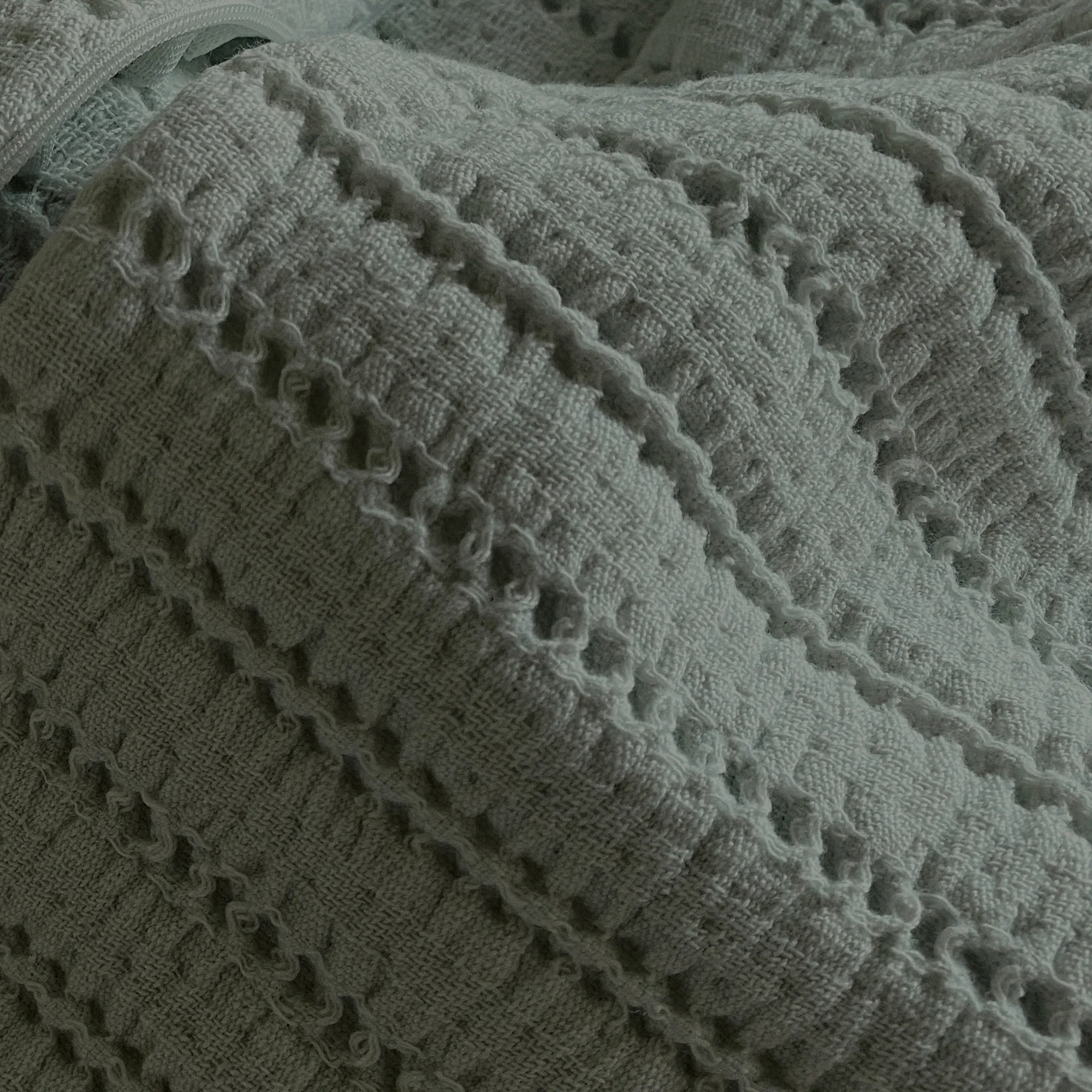 Dr. Weil Ridgeback Coverlet - Image 4